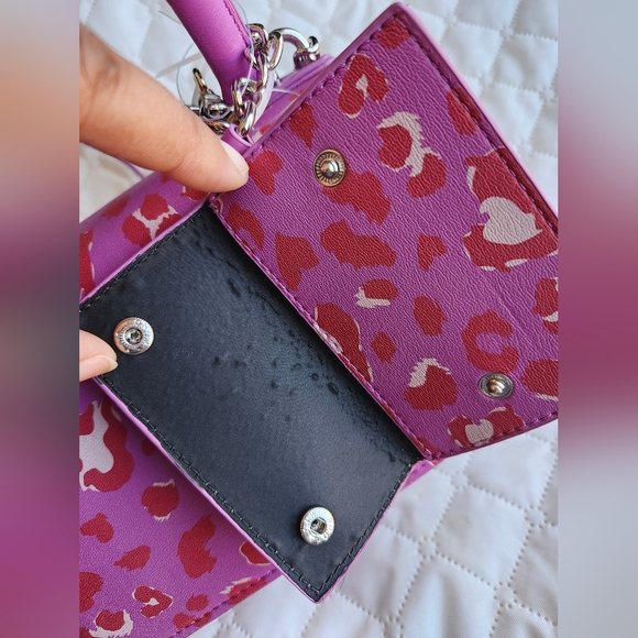 Betsy Johnson Pink Leopard Print Women's Bag - Picture 6 of 9